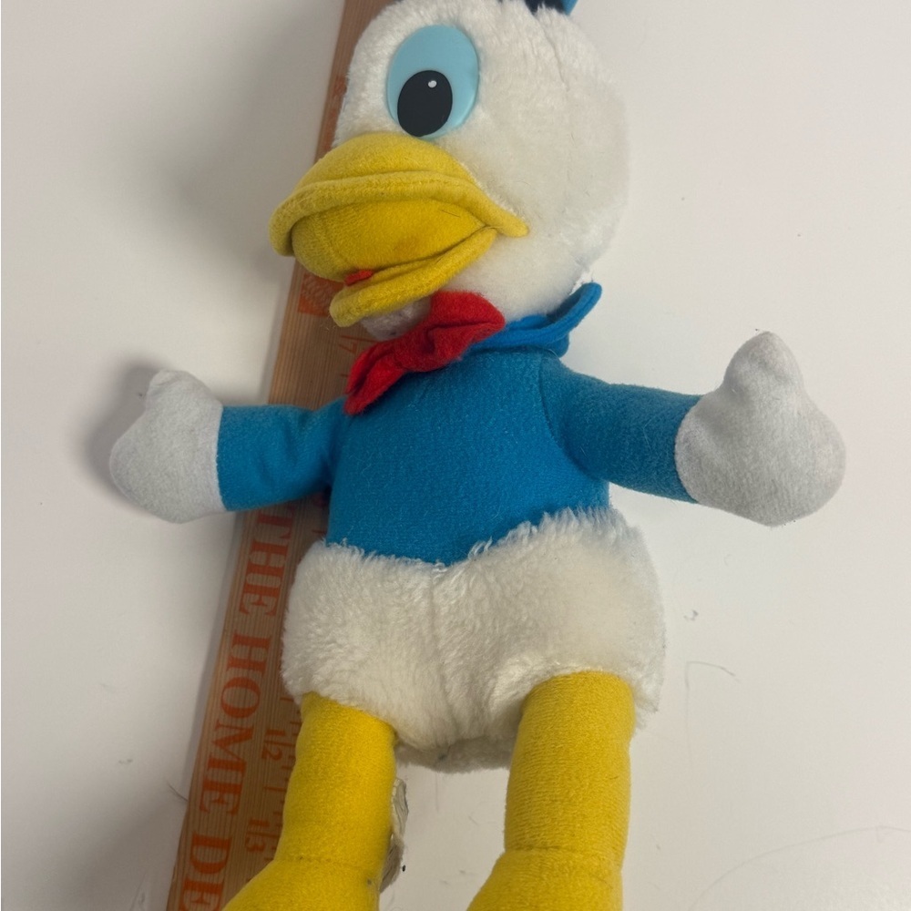 Vintage Disneyland Old Style Donald Duck Plush Stuffed Animal (Korea) VGC - Picture 9 of 9